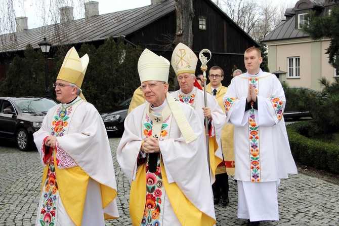 Abp Marek Jędraszewski w Łowiczu