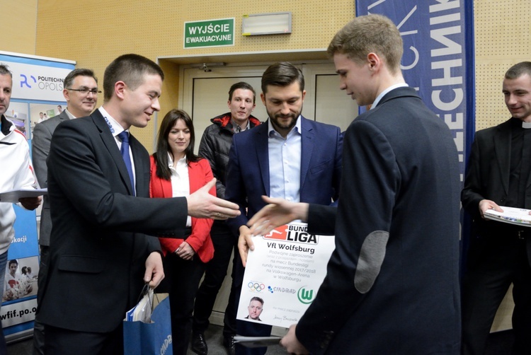 Wręcznie nagród w Olimpiadzie Wiedzy i Wartości w Sporcie