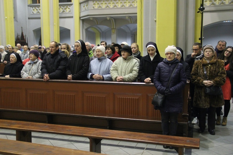 Siemianowice powierzyły się Niepokalanemu Sercu Maryi