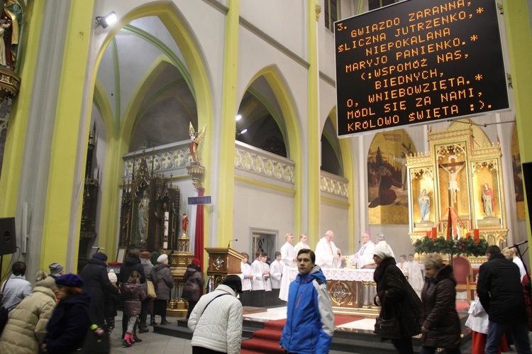 Siemianowice powierzyły się Niepokalanemu Sercu Maryi