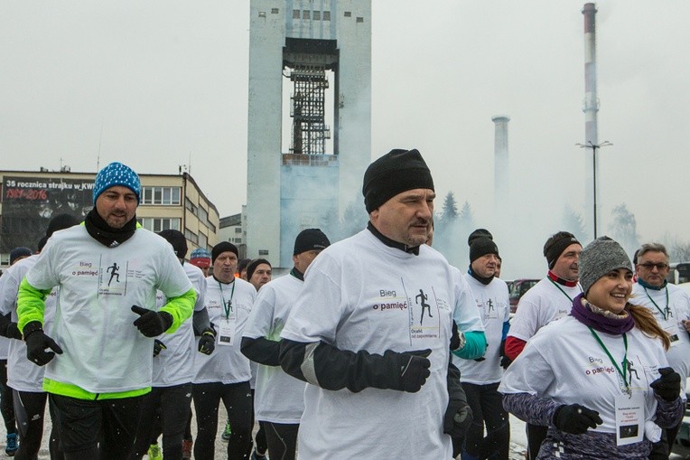 Bieg z "Piasta" na "Wujek"