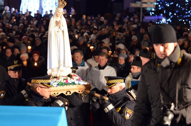 Zawierzenie Bielawy Matce Najświętszej