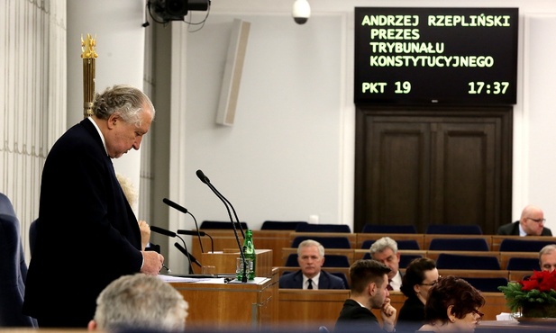 Senat: Ostatnia ustawa PiS w sprawie TK - przyjęta