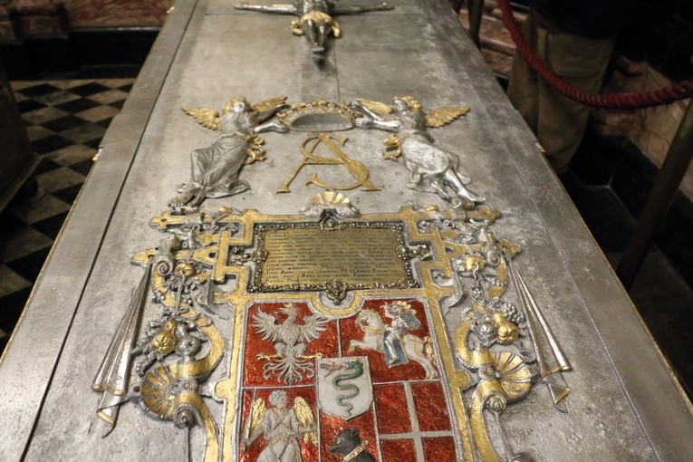 Odnowione sarkofagi Zygmunta Augusta i Anny Jagiellonki