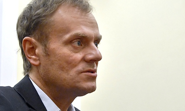 Tusk: dobrze byłoby gdyby władza w Polsce pokazała, że jest gotowa się cofnąć