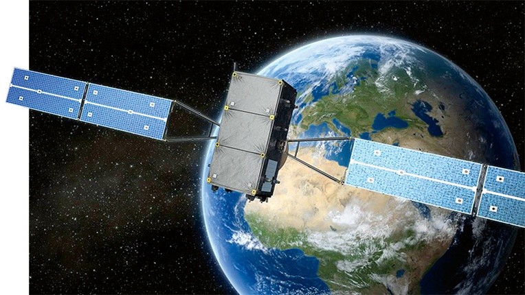 Europejski system satelitarny budowano 17 lat i kosztował 10 mld euro. Z uruchomieniem spóźniono się o 8 lat.