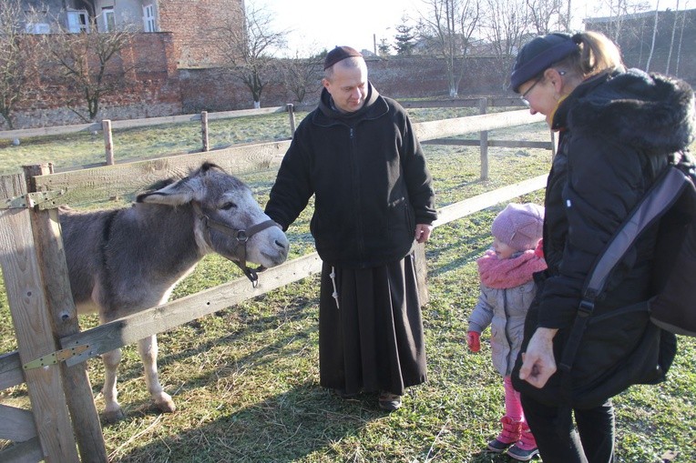 Żywa szopka u bernardynów