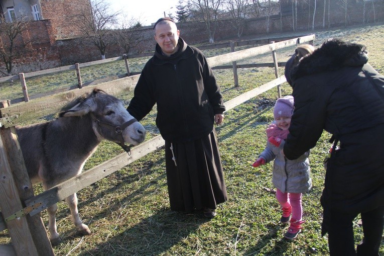 Żywa szopka u bernardynów