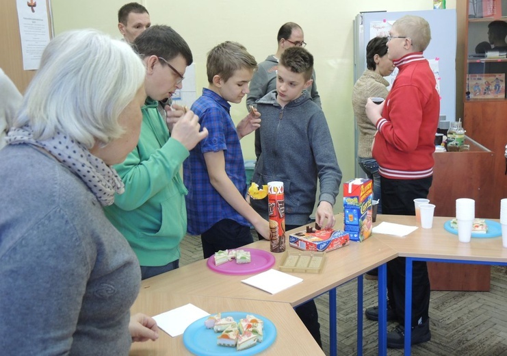 Integracyjne warsztaty w szkołach KTK