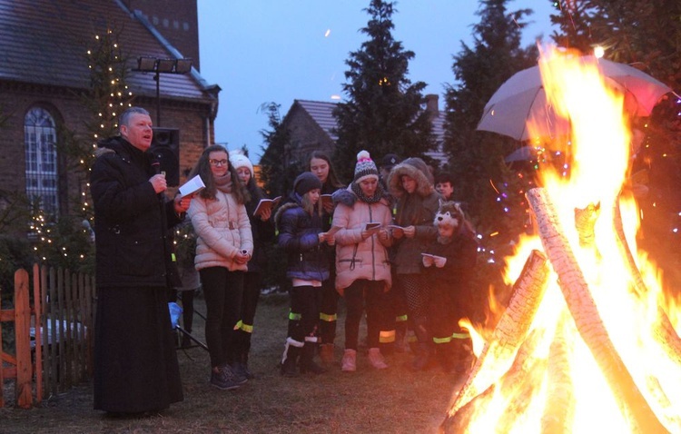 Kolędowanie w Zawadzie