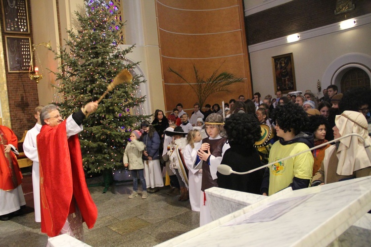 Rozesłanie kolędników misyjnych w Mościcach