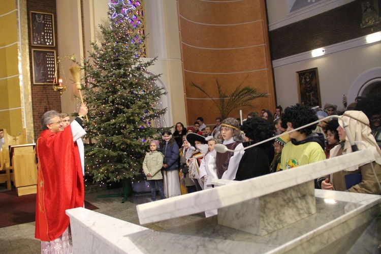 Rozesłanie kolędników misyjnych w Mościcach