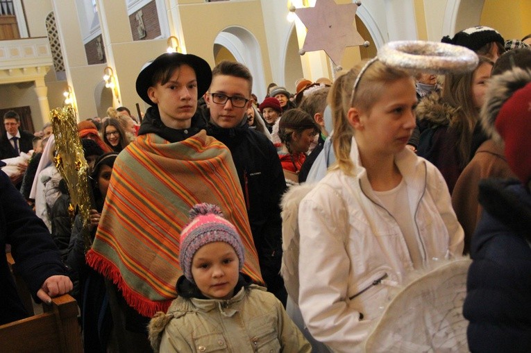 Rozesłanie kolędników misyjnych w Mościcach