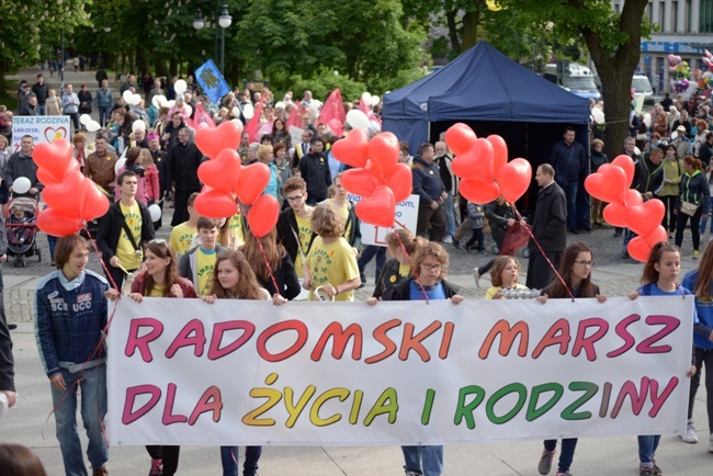 (Maj) W diecezji znów ruszyły Marsze dla Życia i Rodziny 