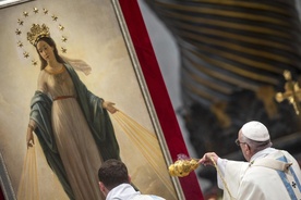 Franciszek: Nie jesteśmy sierotami, mamy Matkę