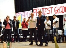 ▲	26 grudnia ub. roku rozpoczął się protest głodowy w Dobrzeniu Wielkim.