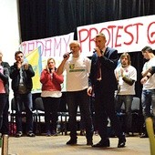 ▲	26 grudnia ub. roku rozpoczął się protest głodowy w Dobrzeniu Wielkim.