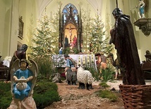 ▲	Stajenka w kościele pw. św. Mikołaja we Wleniu.