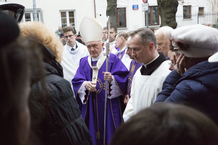 Pogrzeb egzorcysty, ks. Jana Szymborskiego