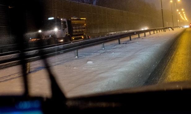 Napadało na Śląsku! Wielu odbiorców bez prądu