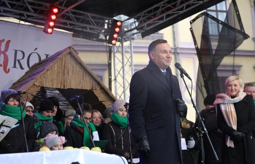 Prezydent Andrzej Duda podziękował wierzącym katolikom i ewangelikom za budowanie wspólnoty 