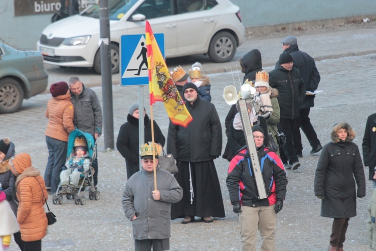 Nietypowi Królowie 