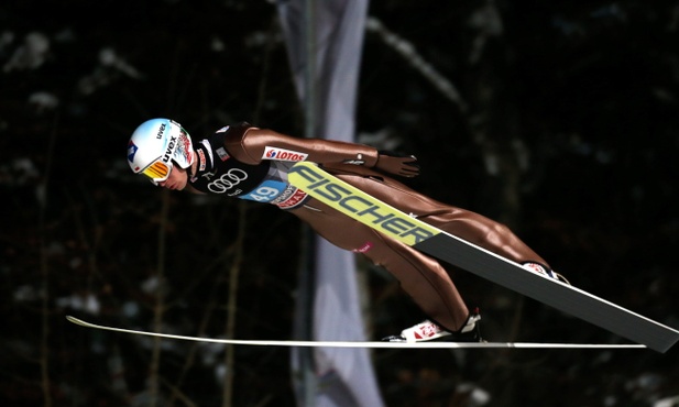 Kamil Stoch odrabia straty