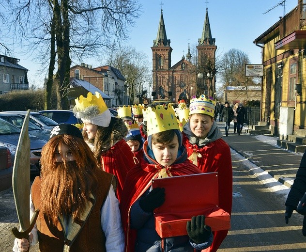 Orszak wyruszył z kościoła parafialnego pw. Wniebowzięcia NMP