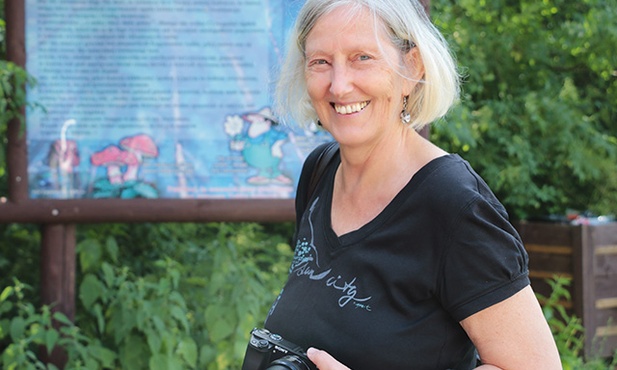 Katarzyna Olzacka uważa, że nawet w najmniejszym miasteczku jest coś, co warto poznać i utrwalić.