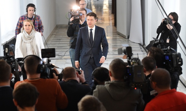 Na nic apele Schetyny. Liderzy opozycji poszli do marszałka Senatu