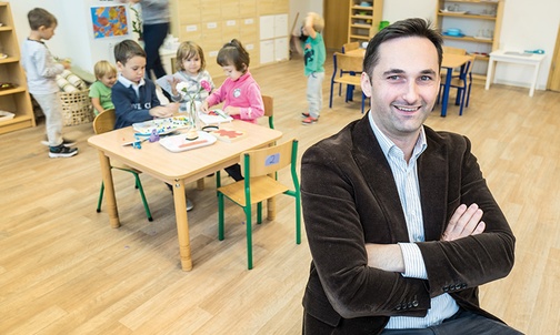 – Bóg jako król powinien mieć pierwszeństwo we wszystkim. Nie chodzi o ochłapy, o rzeczy, które pozostaną, gdy „zaoszczędzimy” – wyjaśnia Jacek Weigl.