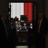 Blokada Sejmu: Czy posłowie PO łamią kodeks karny?