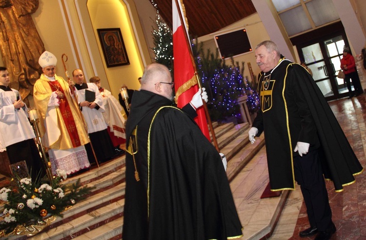 Erygowanie chorągwi św. Maksymiliana Kolbego w Słupsku