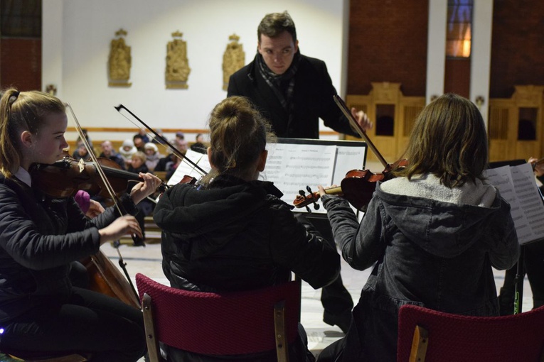 I Charytatywny Koncert Uczniów Szkół Muzycznych w Świdnicy