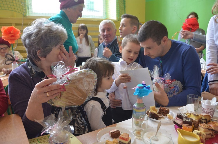 Dzień babci i dziadka 