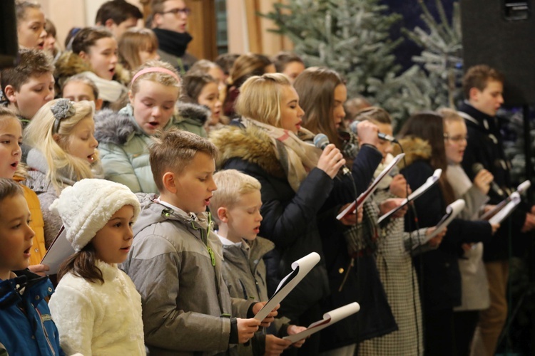 Kolędy w Wilamowicach - dla hospicjum