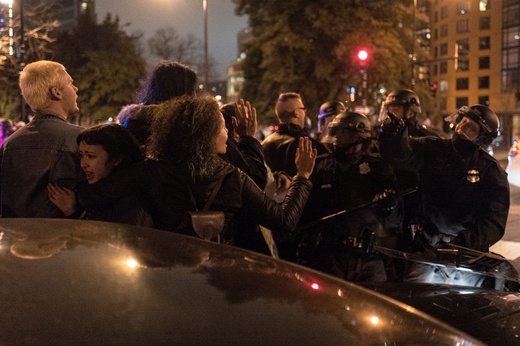 Protesty przeciw Trumpowi