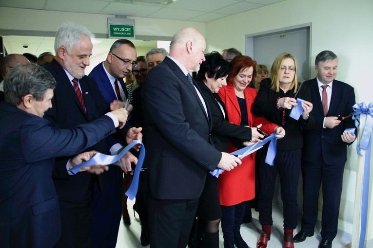 Otwarcie i poświęcenie "okrąglaka" w USD w Prokocimiu