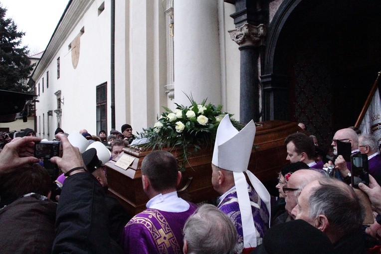 Pogrzeb ks. Mieczysława Malińskiego