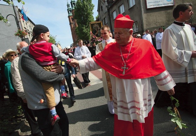 Pielgrzymka mężczyzn i młodzieńców do Piekar 31 maja 2015 r.