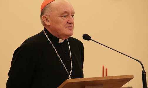 Kardynał Kazimierz Nycz przypomniał, że o uchodźcach powinniśmy mówić językiem Ewangelii