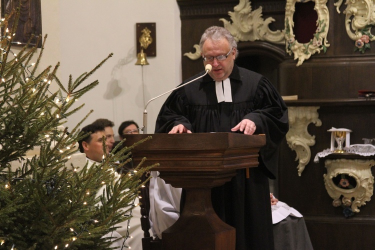 Kazanie wygłosił pastor Szymon Czembor, proboszcz parafii ewangelickiej w Płocku