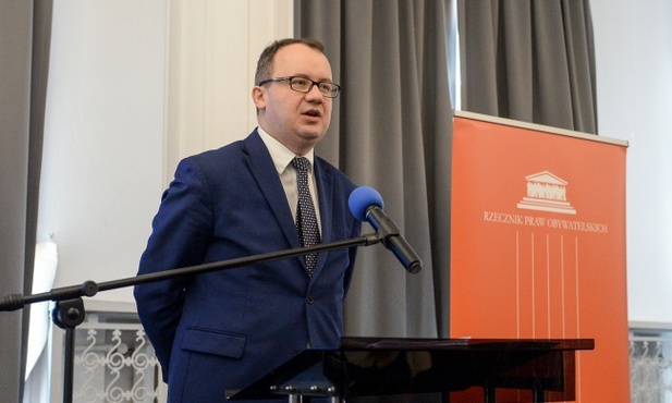 RPO zaskarżył do Trybunału Konstytucyjnego trzy ustawy ws. TK 
