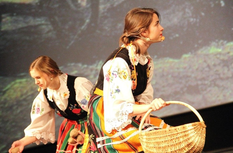 Spektakl "Boryna i rodzina" w Szczecinku