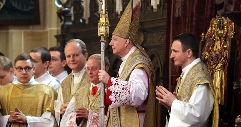 "Najwspanialsza pośród gwiazd" w rękach abp. Marka Jędraszewskiego