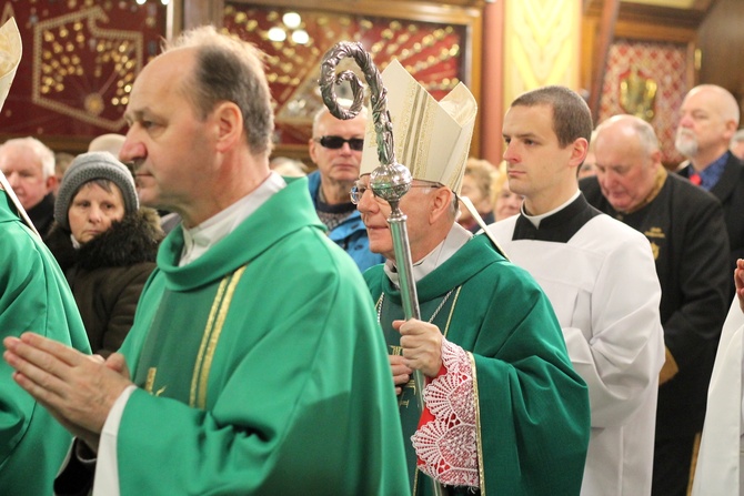 Msza św. dla chorych pod przewodnictwem abp. Jędraszewskiego