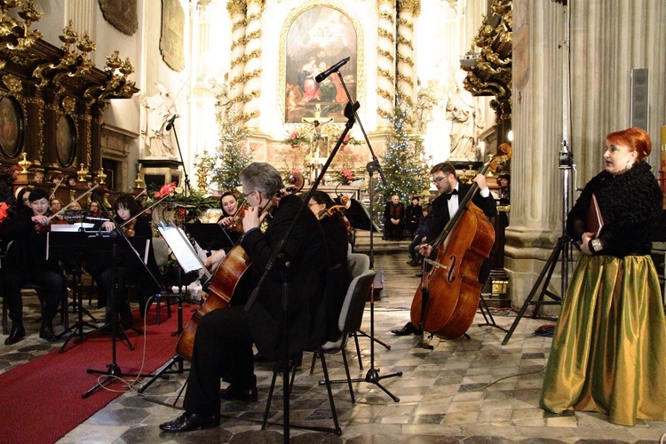 Koncert "Kolędy do nieba" 2017