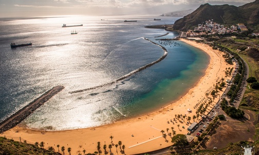  Playa de Las Teresitas (Teneryfa)