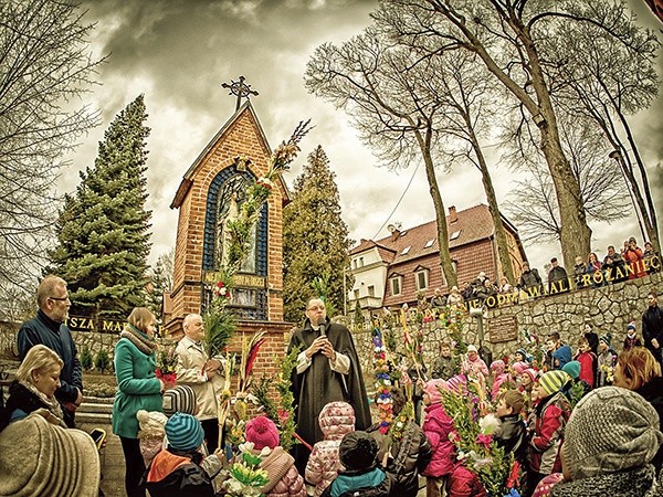 Jedna z tysięcy fotografii Japończyka zakochanego w polskiej obrzędowości.