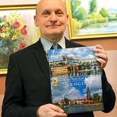 Julian Golak, inicjator Szlaku św. Wojciecha, z radością prezentuje pierwszą tak bogatą publikację na ten temat.